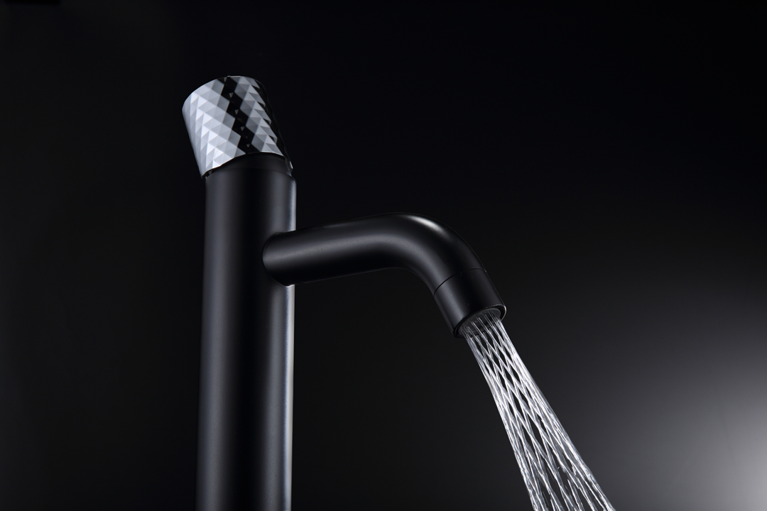 Смеситель STICK для умыв. выс. BLACK TOUCH CHROME_Комплект – фото 3