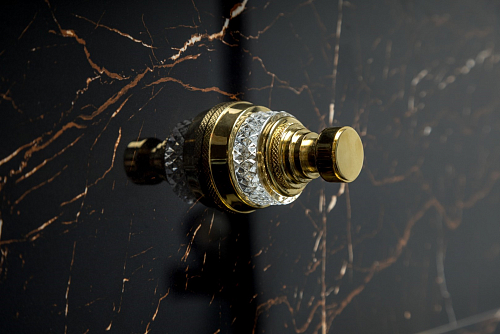 Крючок AURA Gold